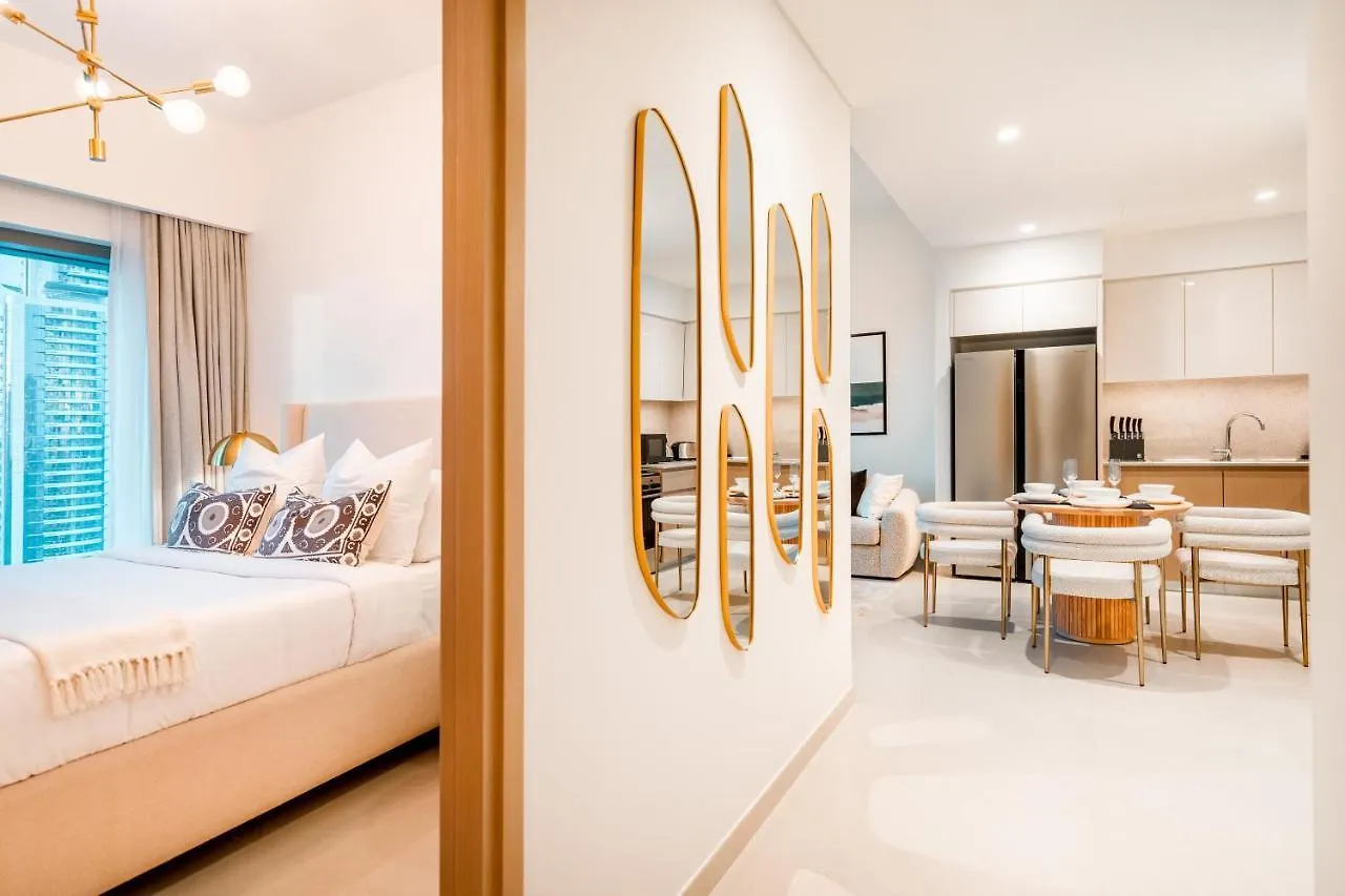 Burj Royal-Luxurious 2 Bedrooms -Downtown-Burj & Fountain View Dubai 0*,
