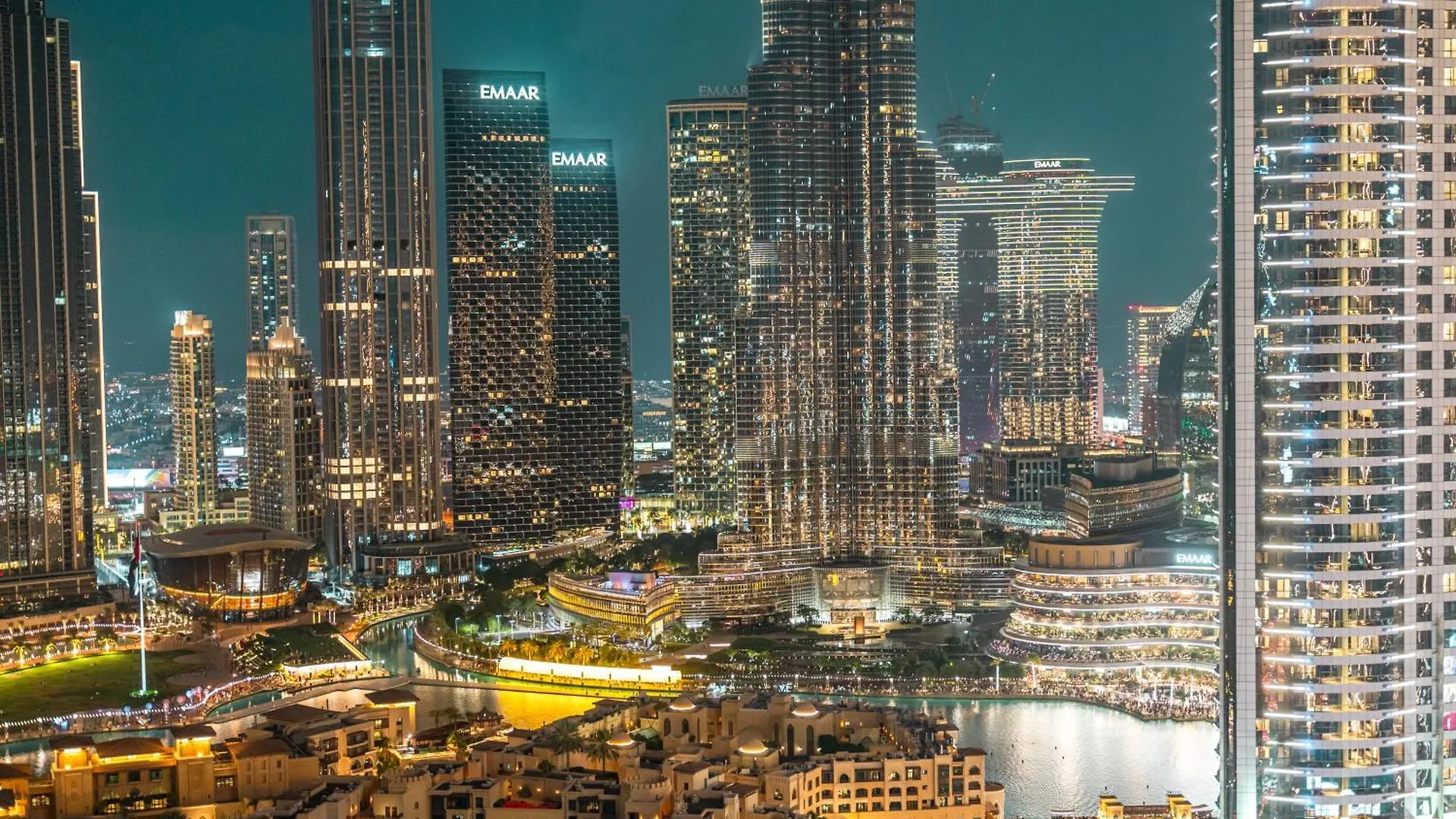 Burj Royal-Luxurious 2 Bedrooms -Downtown-Burj & Fountain View Dubai United Arab Emirates