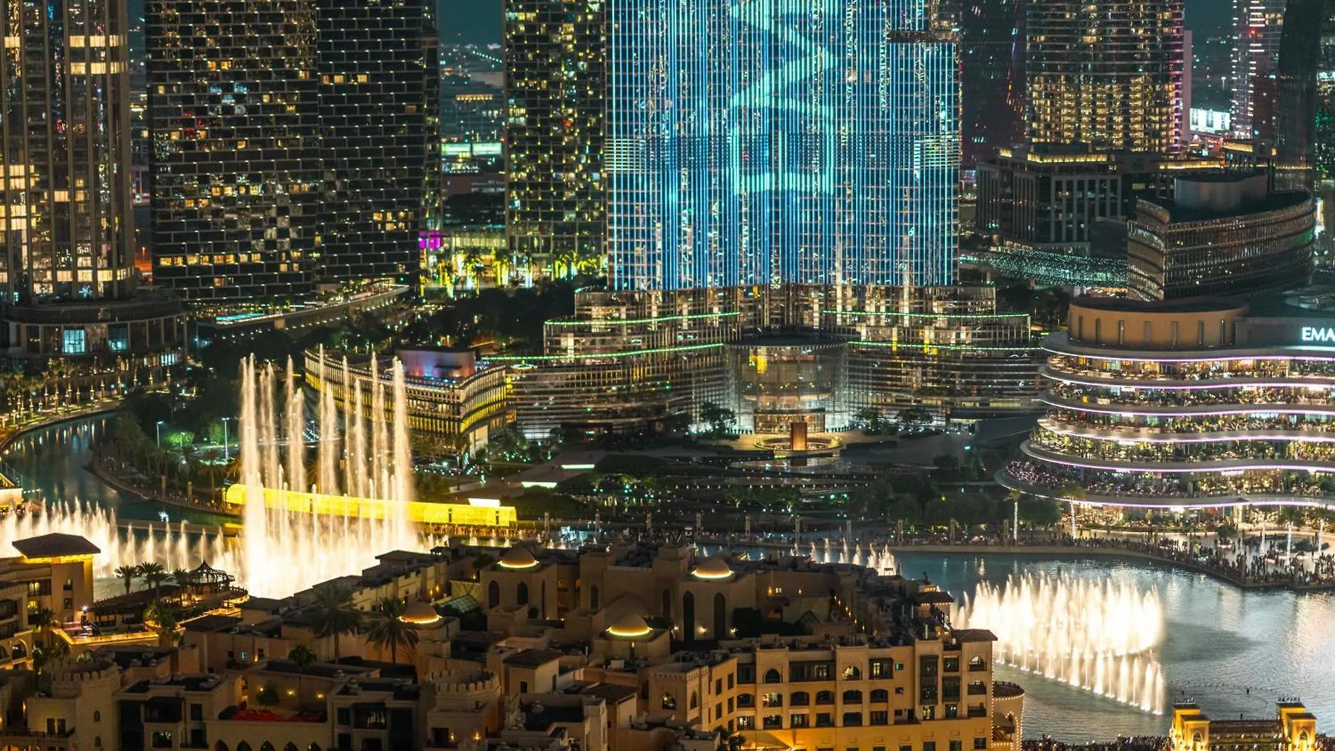 Burj Royal-Luxurious 2 Bedrooms -Downtown-Burj & Fountain View Dubai Apartment